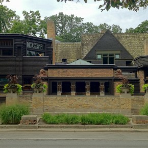 An Evolving Aesthetic: Frank Lloyd Wright's Home & Studio in Oak Park, Illinois