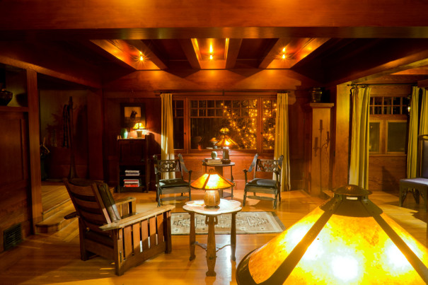 Redwood-1911-Craftsman-interior-Country-Club-Park