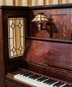 1911-vose-sons-piano