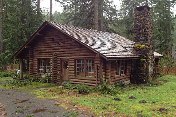 A Legacy of Craftsmanship: The South Falls Lodge at Silver Falls State ...