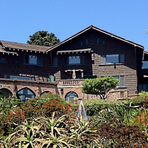 Photo Essay: Santa Barbara's Bungalow Haven and Amazing County Court House