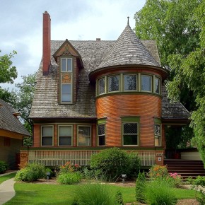 Frank Lloyd Wright's Oak Park, Illinois Designs: The First Decade 1889-1899