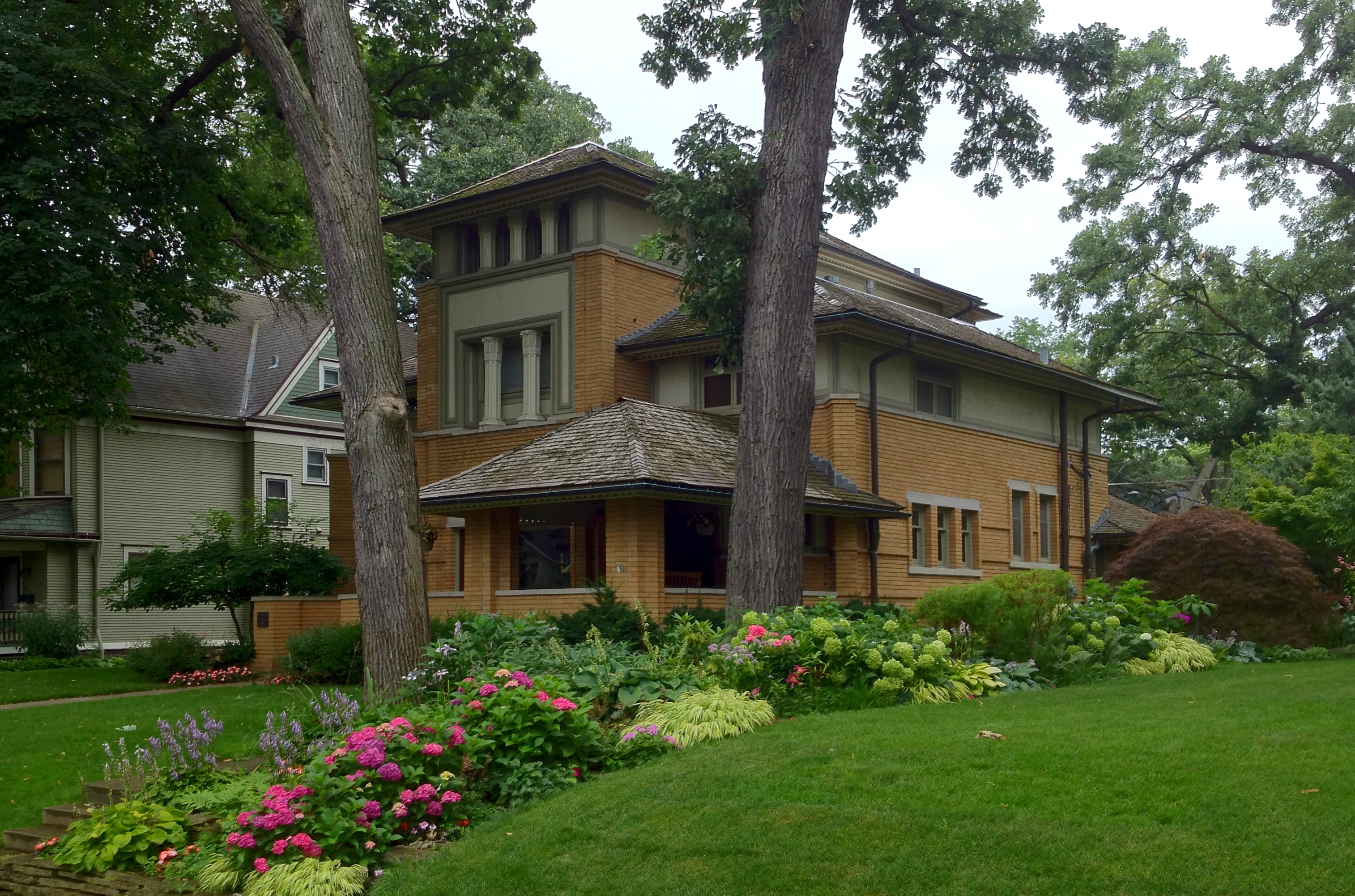 Frank Lloyd Wright’s Oak Park, Illinois Designs: The First Decade 1889 ...