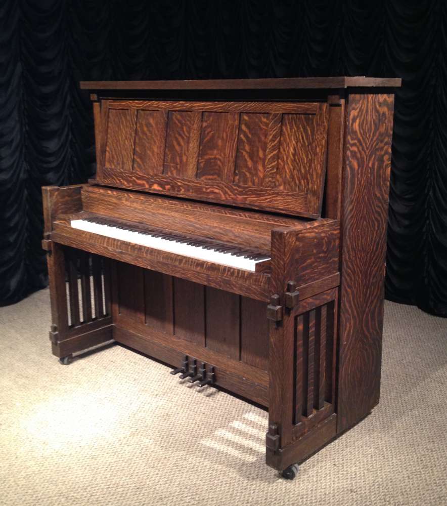 1911-crown-upright-piano
